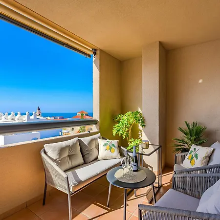 Sea View Family Apartment Heated Pool