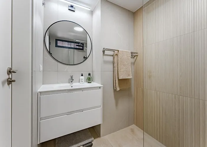 Апартаменти Sea View Family Heated Pool Адехе