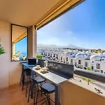 Sea View Family Heated Pool Apartmán